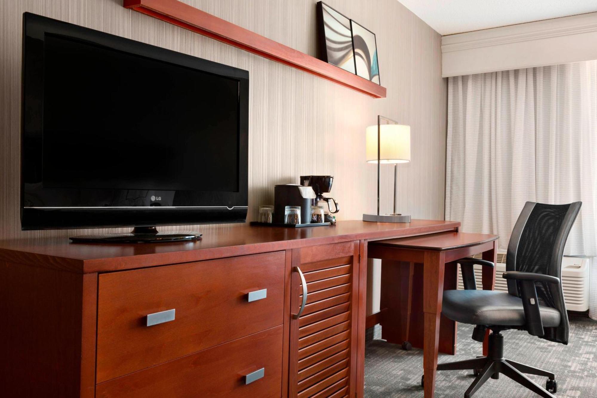 Courtyard By Marriott Springfield Hotel Eksteriør billede